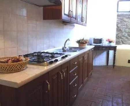 Holiday home Freistehendes Mit Garten Und Pool Pratovecchio