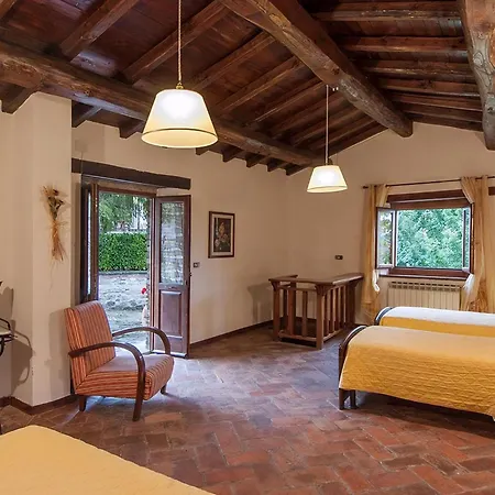 Holiday home Freistehendes Mit Garten Und Pool