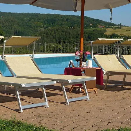 Freistehendes Mit Garten Und Pool